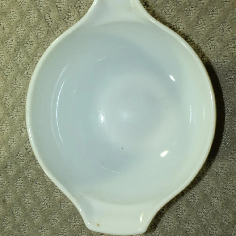 Pyrex this vintage