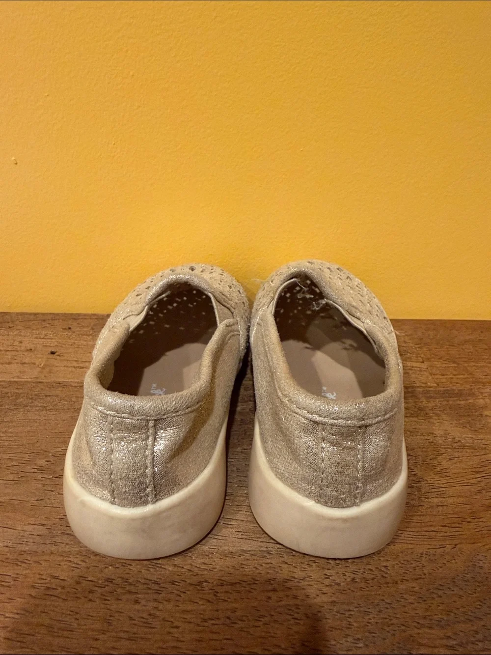 Cat & Jack glitter slip