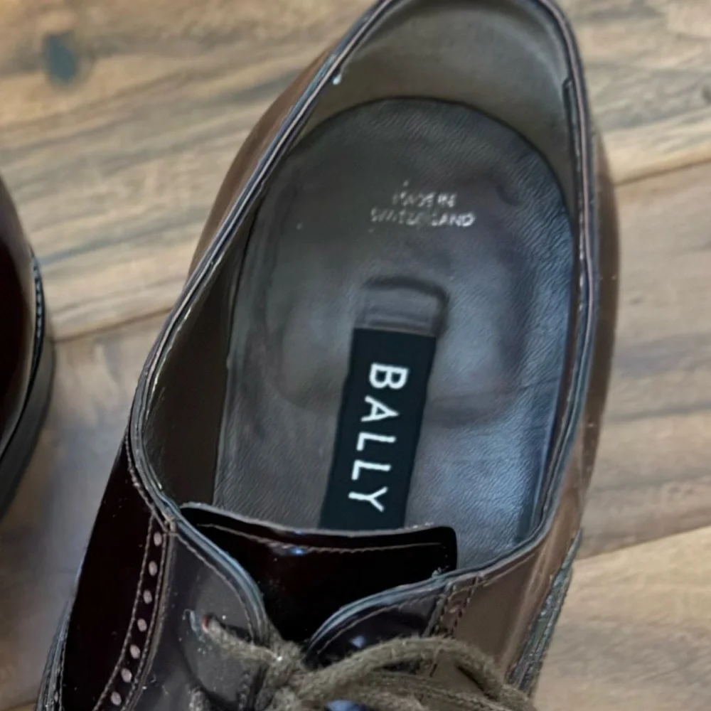 Bally elegant classic