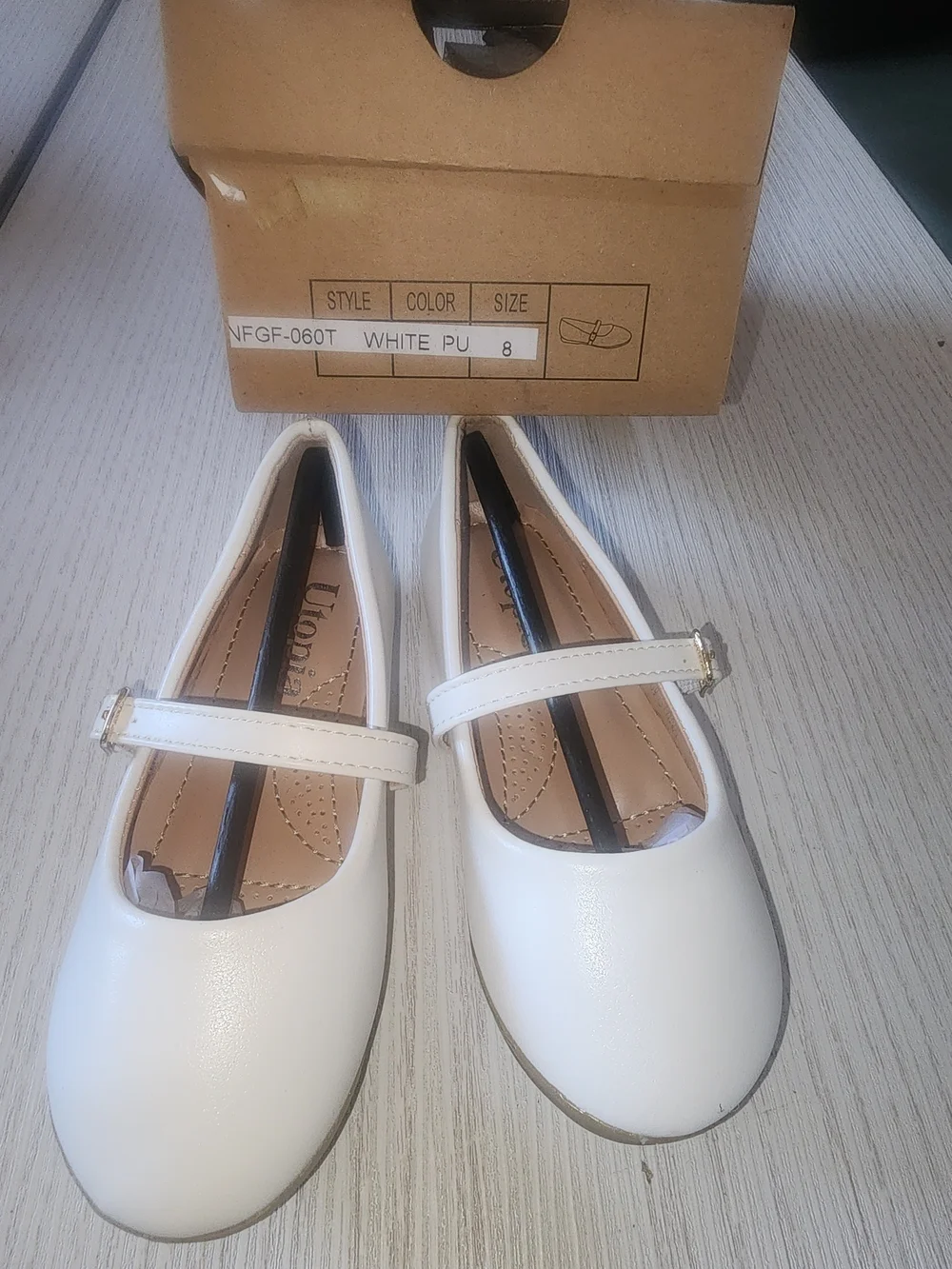Utopia white mary