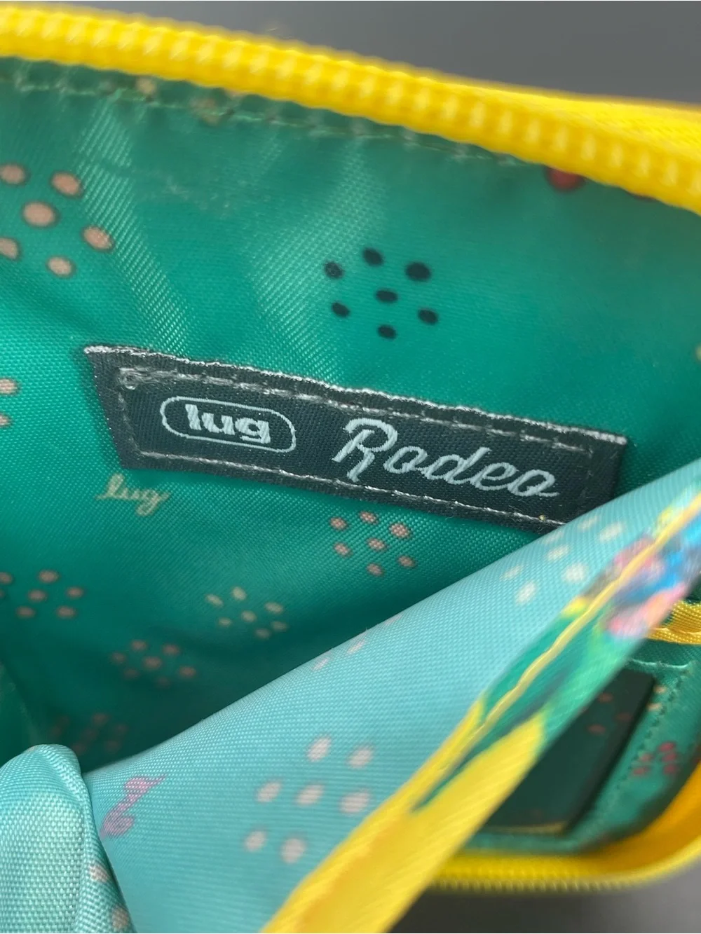 lug teal wristlet